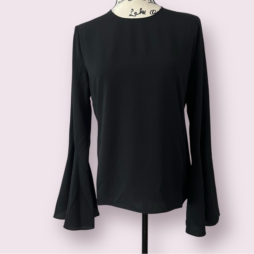 Frame Flutter bell sleeve blouse top Ladies size small Black